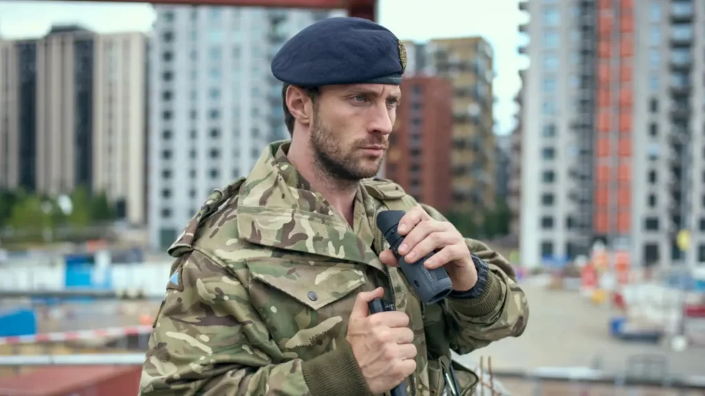 Aaron Taylor-Johnson y Theo James protagonizan “Zona de Riesgo”, el thriller de acción que llega a los cines este 21 de mayo