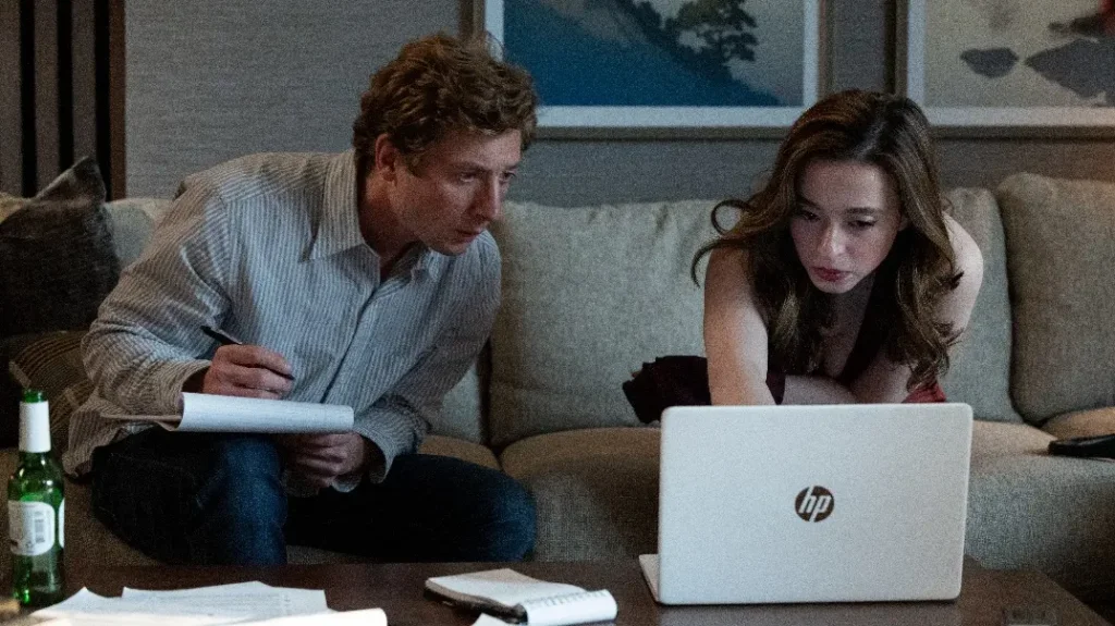 El poder de la red: Mikey Madison, Jeremy Allen White y Jeremy Strong protagonizan el thriller de Aaron Sorkin